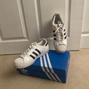 Adidas Originals Superstar Mens Size 13 White Gold Black Shell Top Shoe C77124